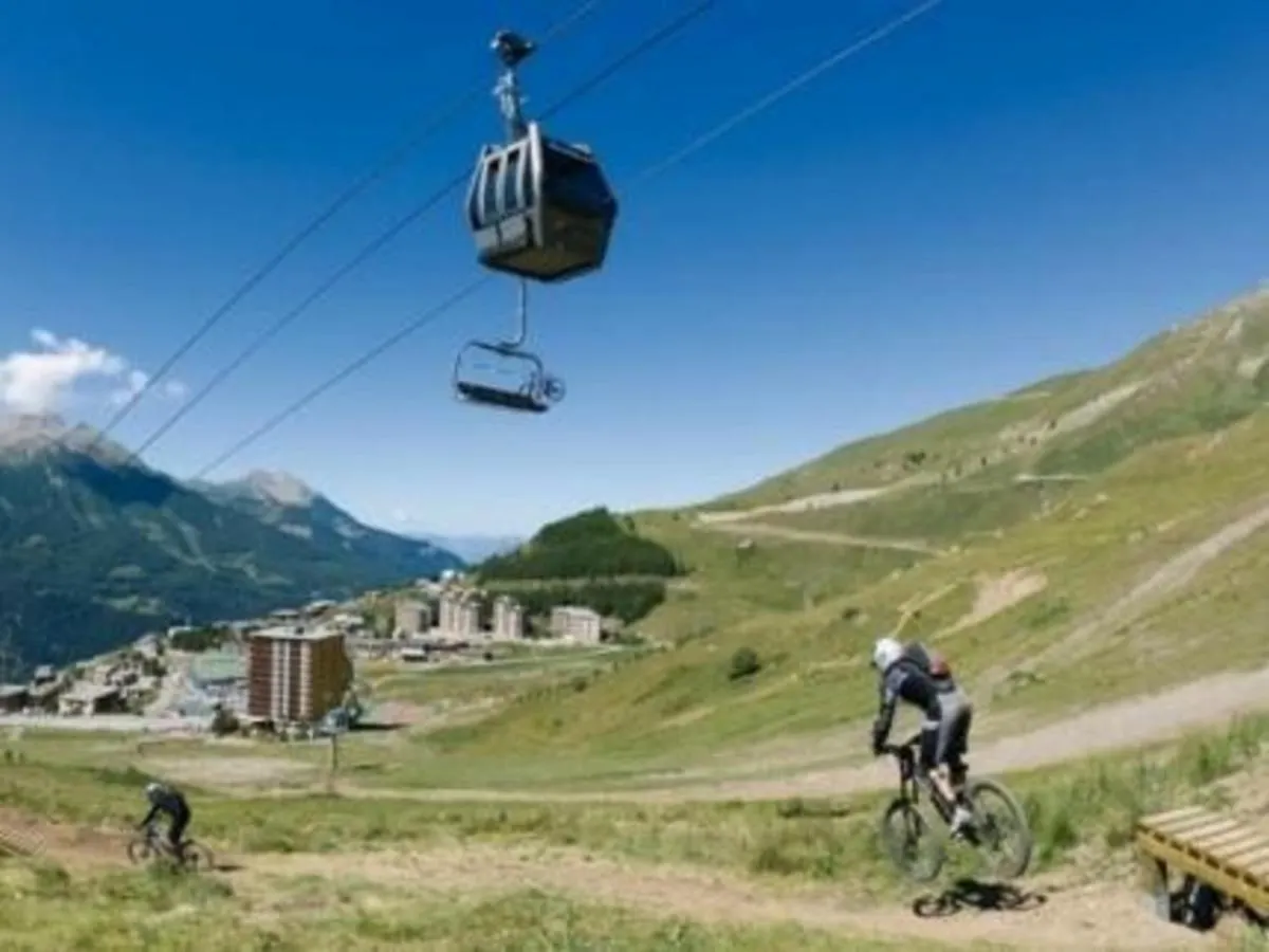 Appartement 3 Pieces 6 Pers, Proche Pistes, Parking, Casier A Skis, Cuisine Equipee - Fr-1-262-145 Les Estaris